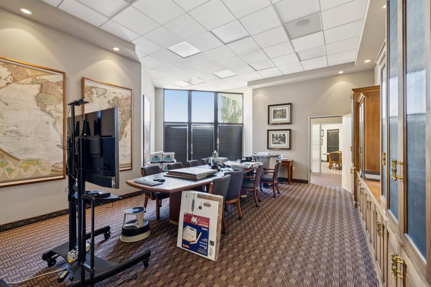550 Price Avenue