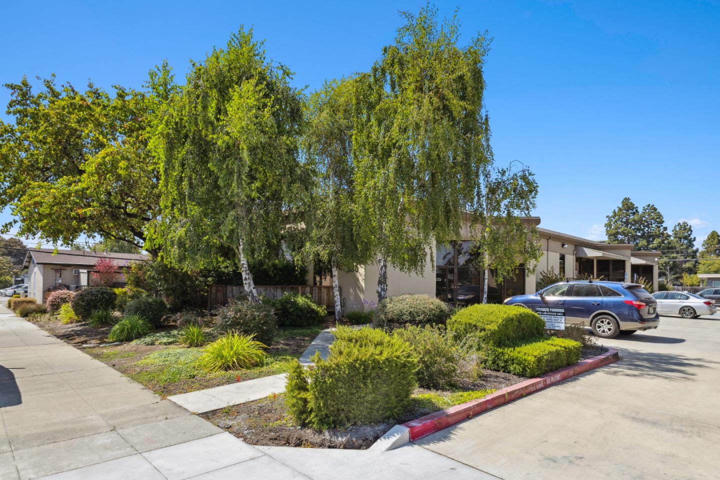 550 Price Avenue