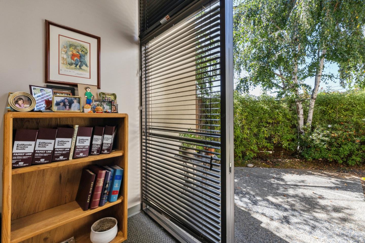 550 Price Avenue