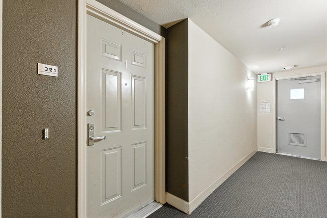 8200 Oceanview Terrace 321