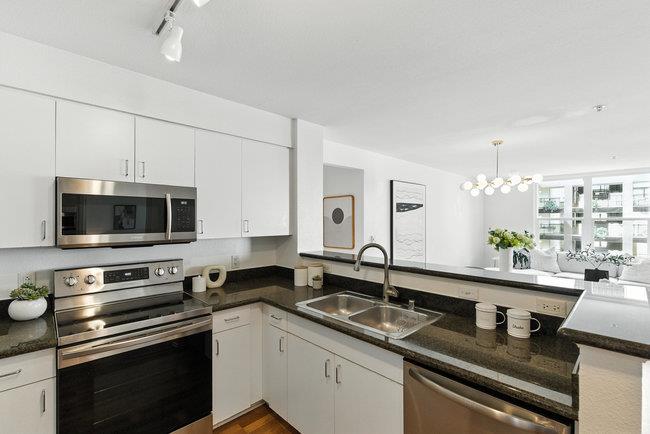 8200 Oceanview Terrace 321