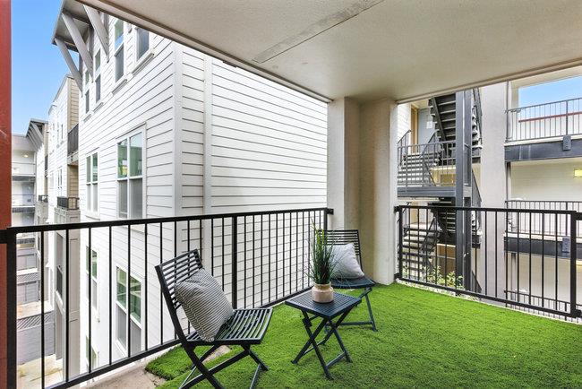 8200 Oceanview Terrace 321