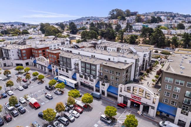 8200 Oceanview Terrace 321