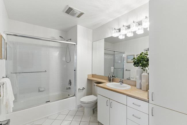 8200 Oceanview Terrace 321