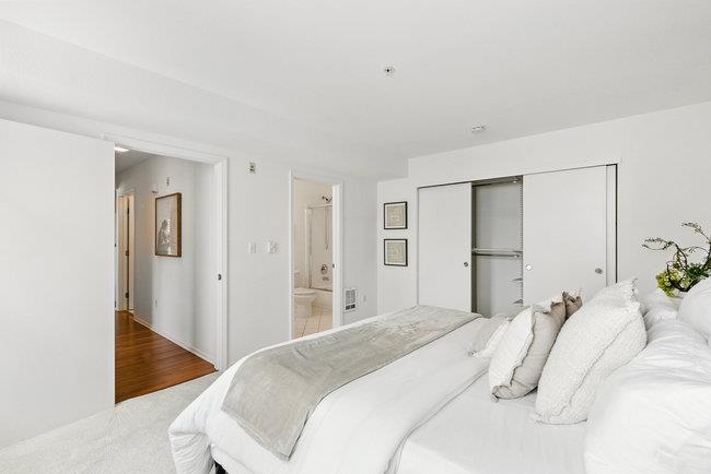 8200 Oceanview Terrace 321