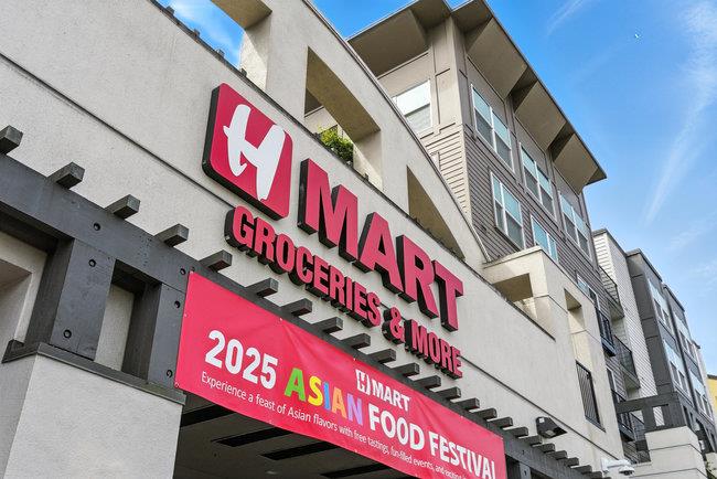 8200 Oceanview Terrace 321