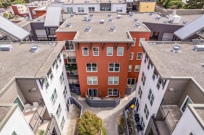 8200 Oceanview Terrace 321