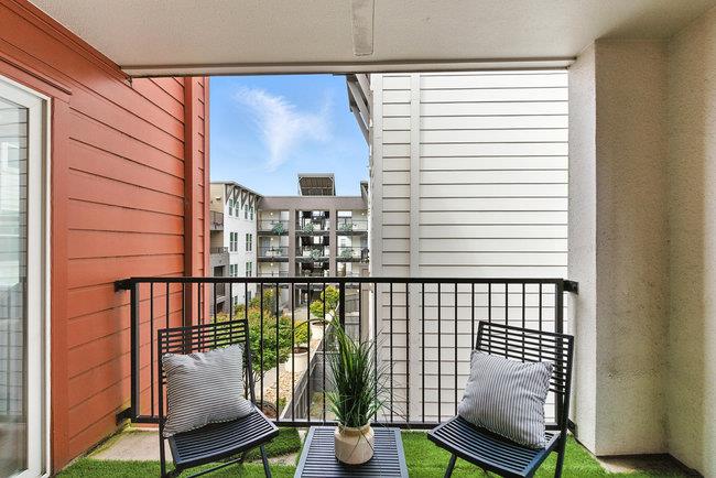 8200 Oceanview Terrace 321