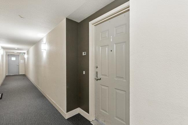 8200 Oceanview Terrace 321