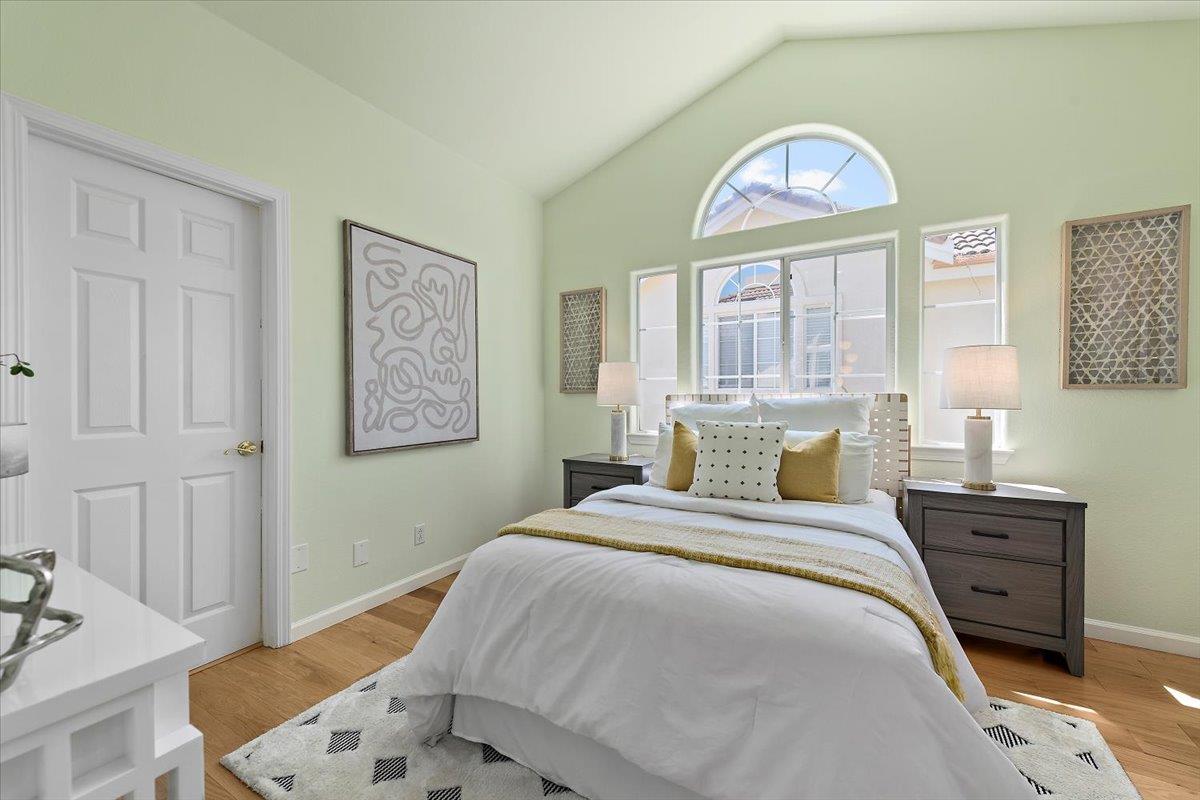 14 Arroyo View Circle