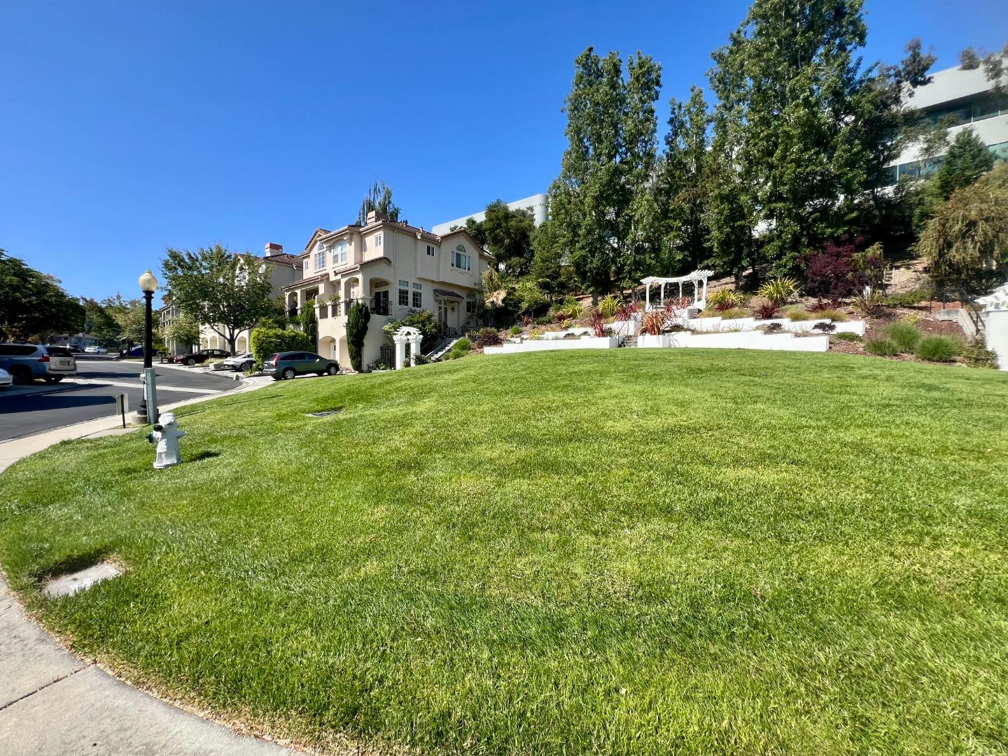 14 Arroyo View Circle