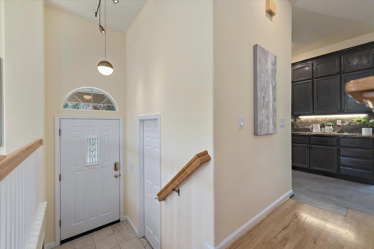 14 Arroyo View Circle