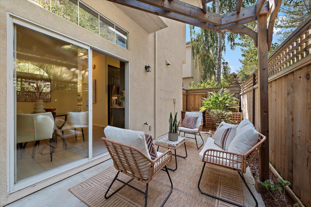 14 Arroyo View Circle