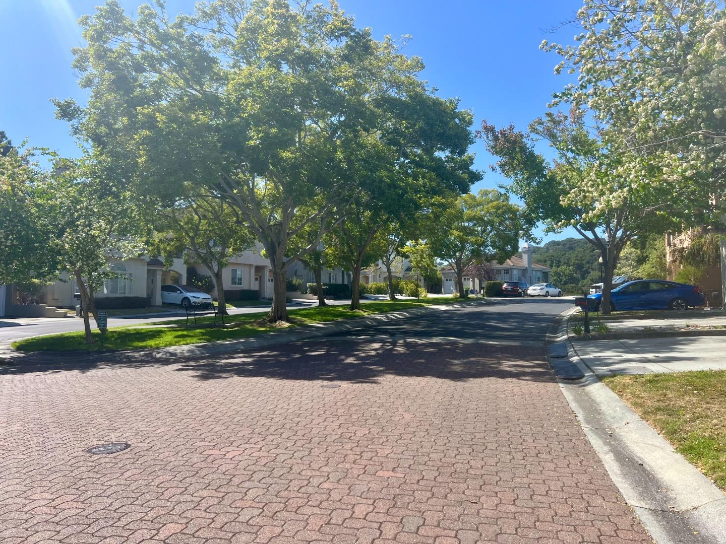 14 Arroyo View Circle