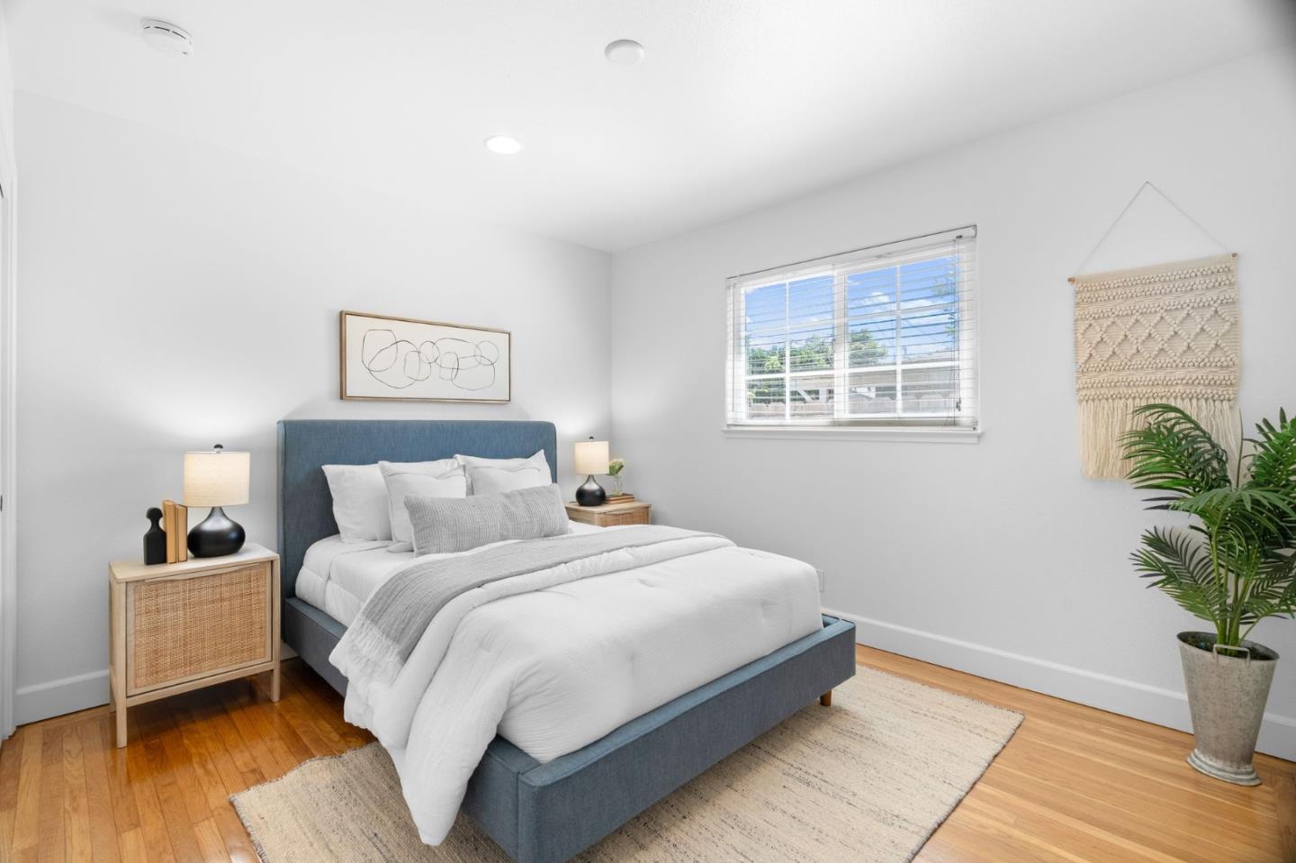 3006 Warrington Avenue