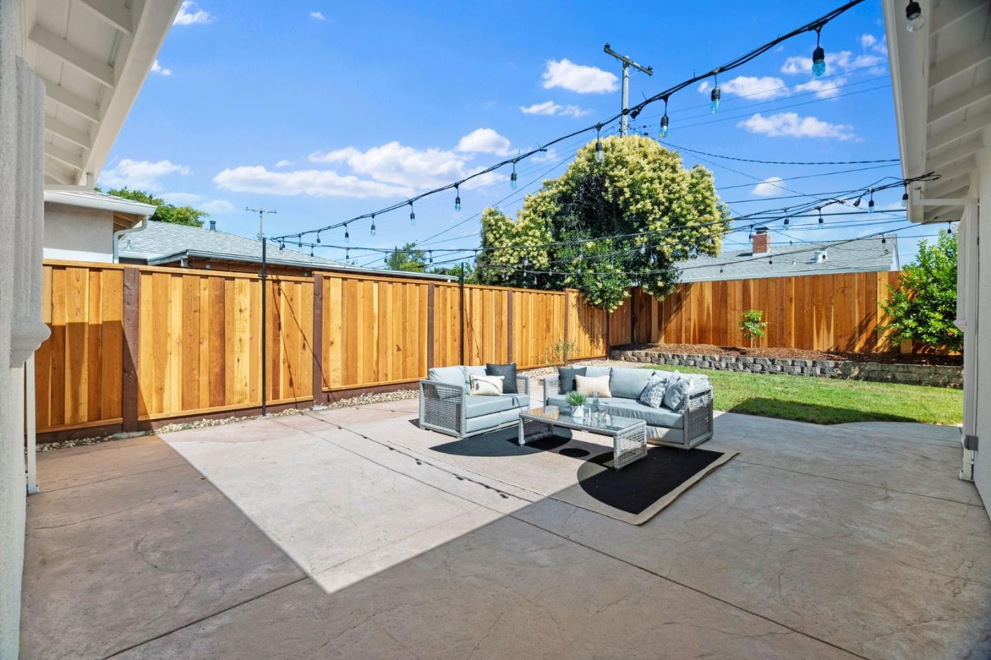 3006 Warrington Avenue