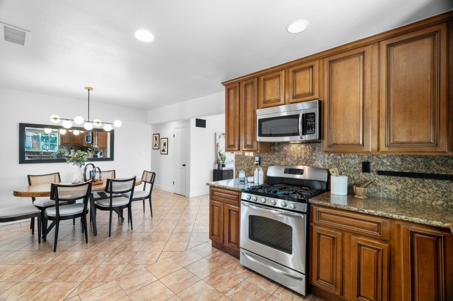 3006 Warrington Avenue