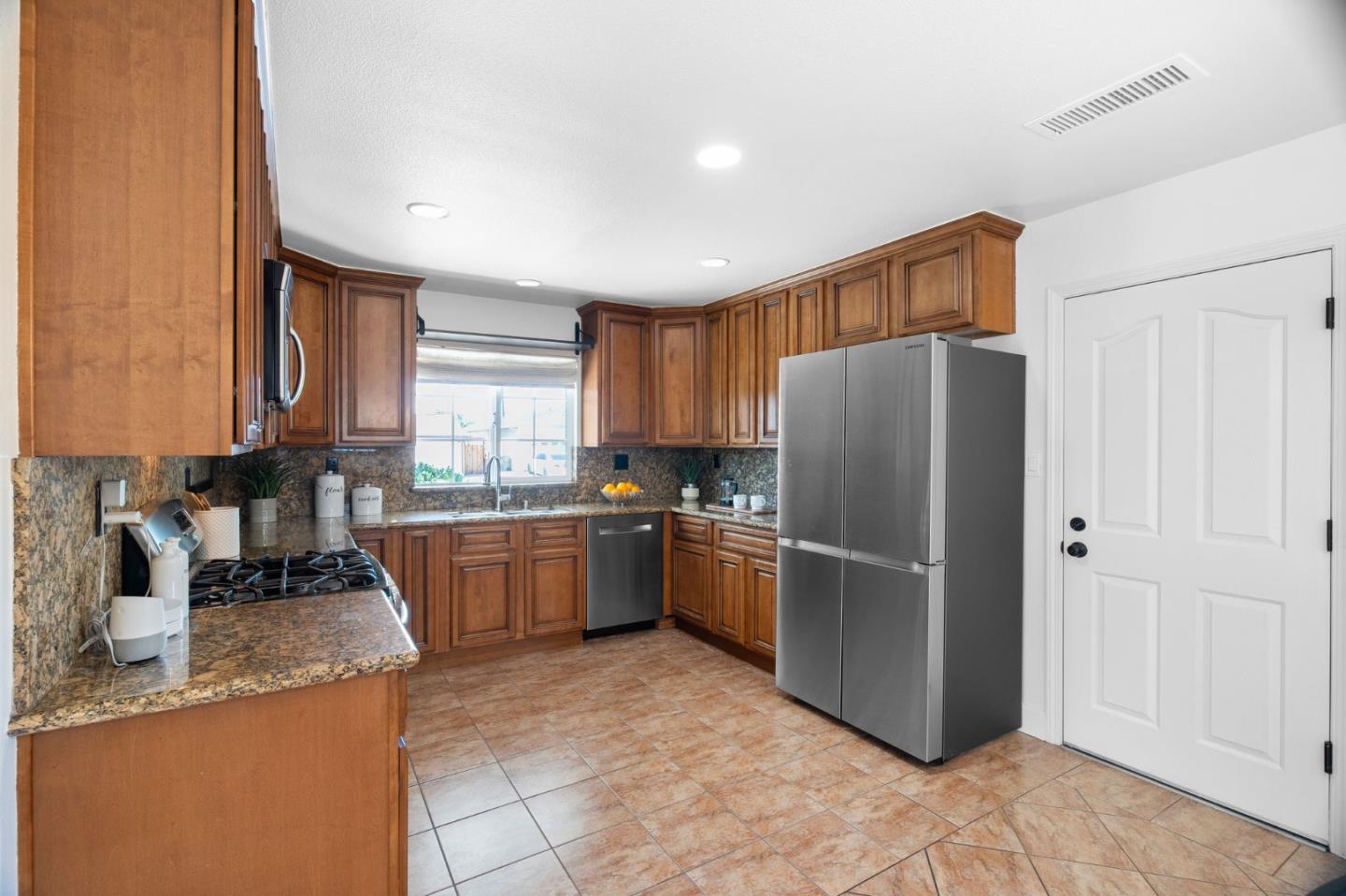 3006 Warrington Avenue