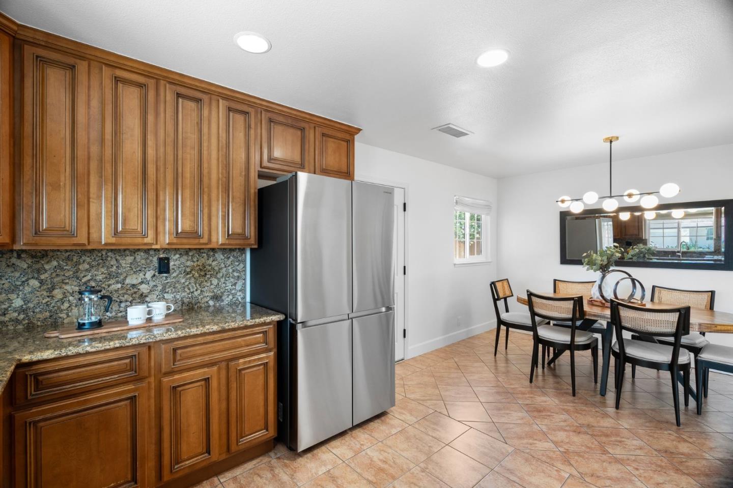 3006 Warrington Avenue