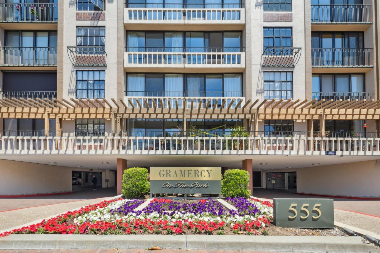 555 Laurel Avenue 314