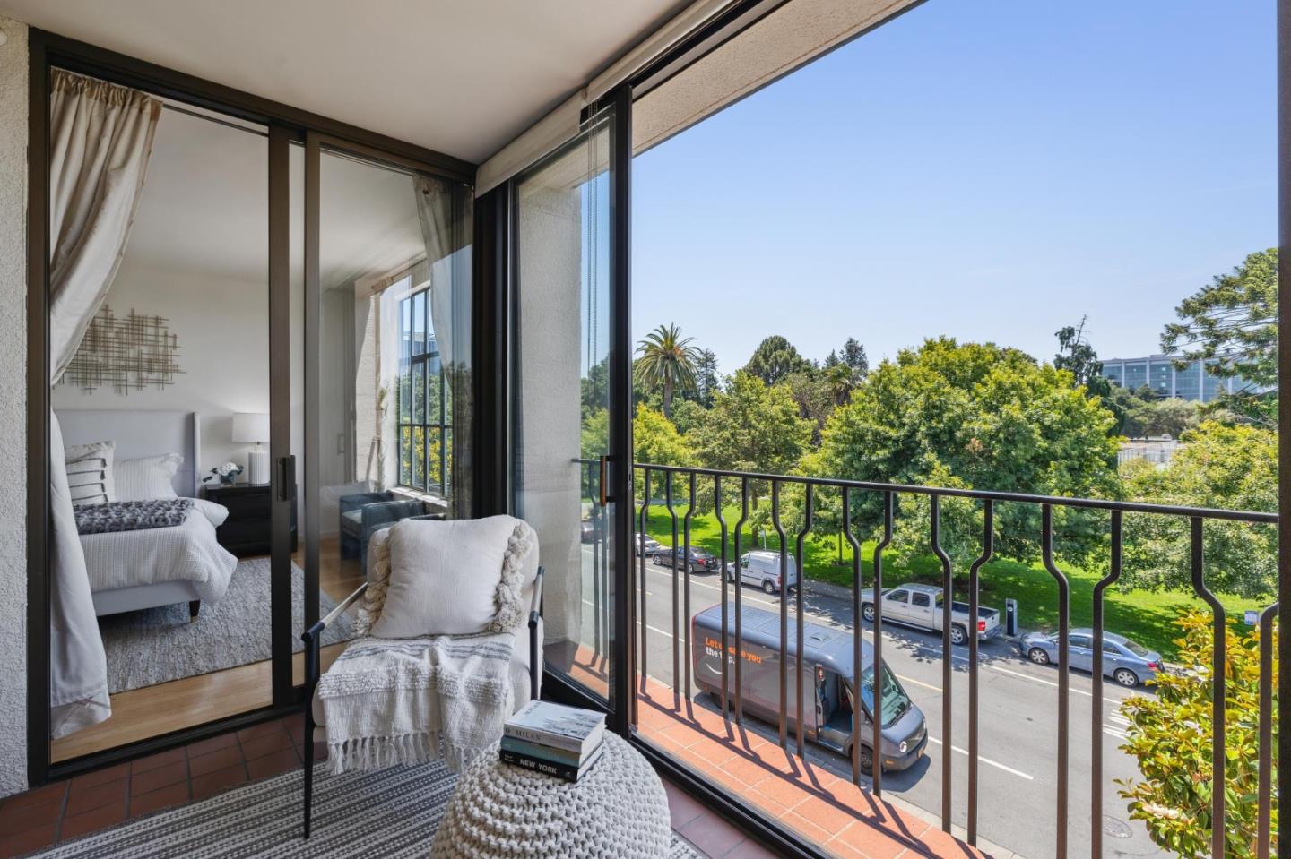 555 Laurel Avenue 314