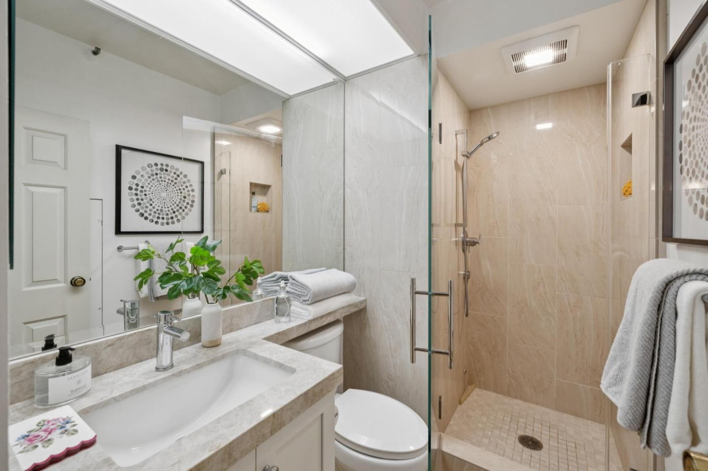 555 Laurel Avenue 314