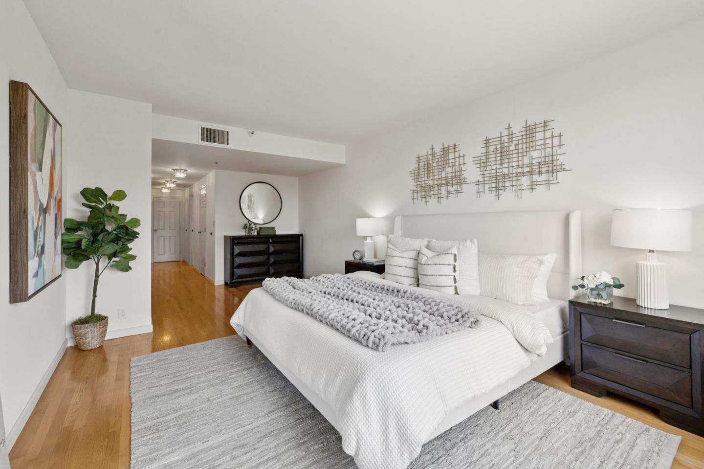 555 Laurel Avenue 314