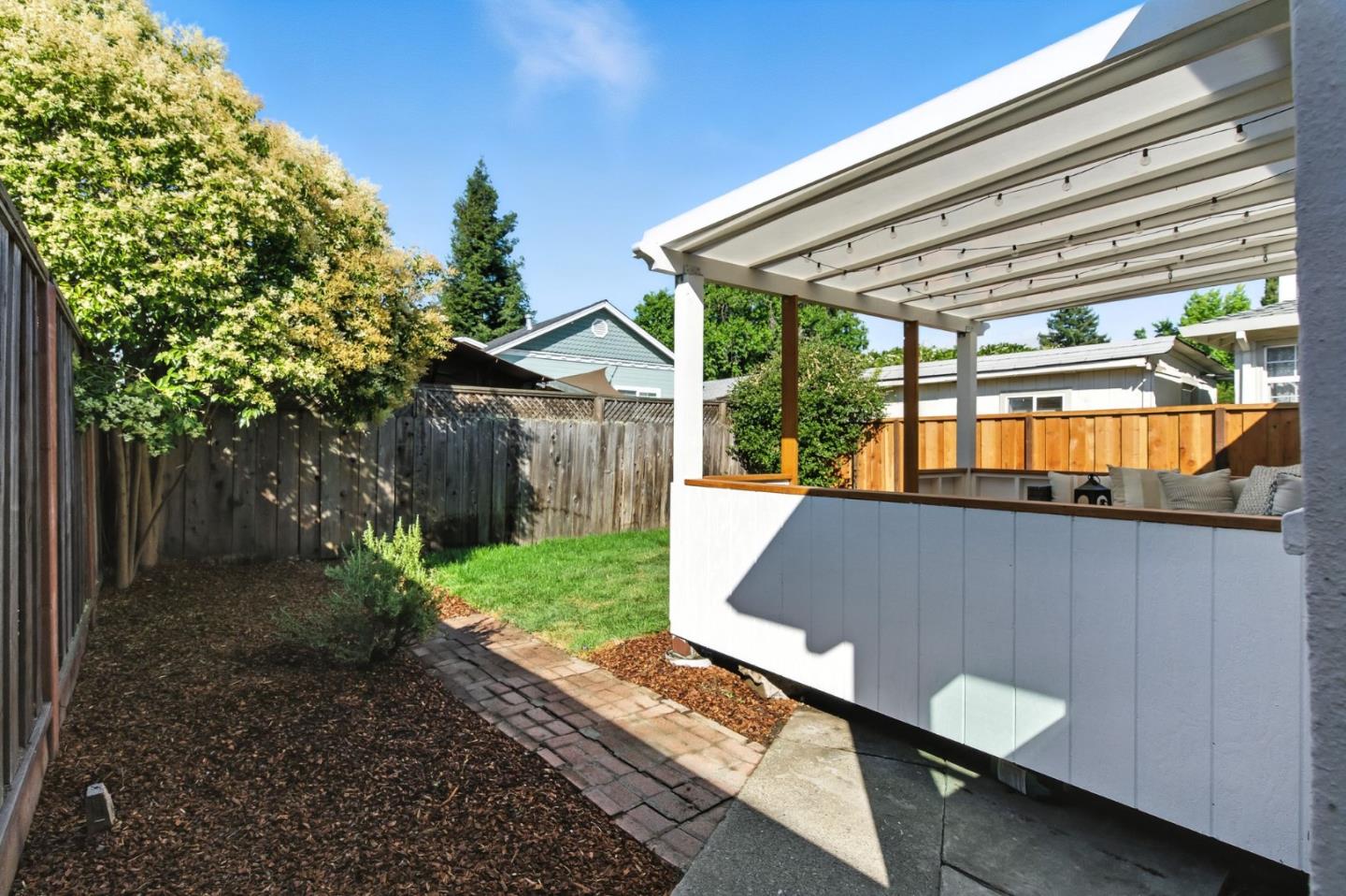 230 Rutherford Avenue