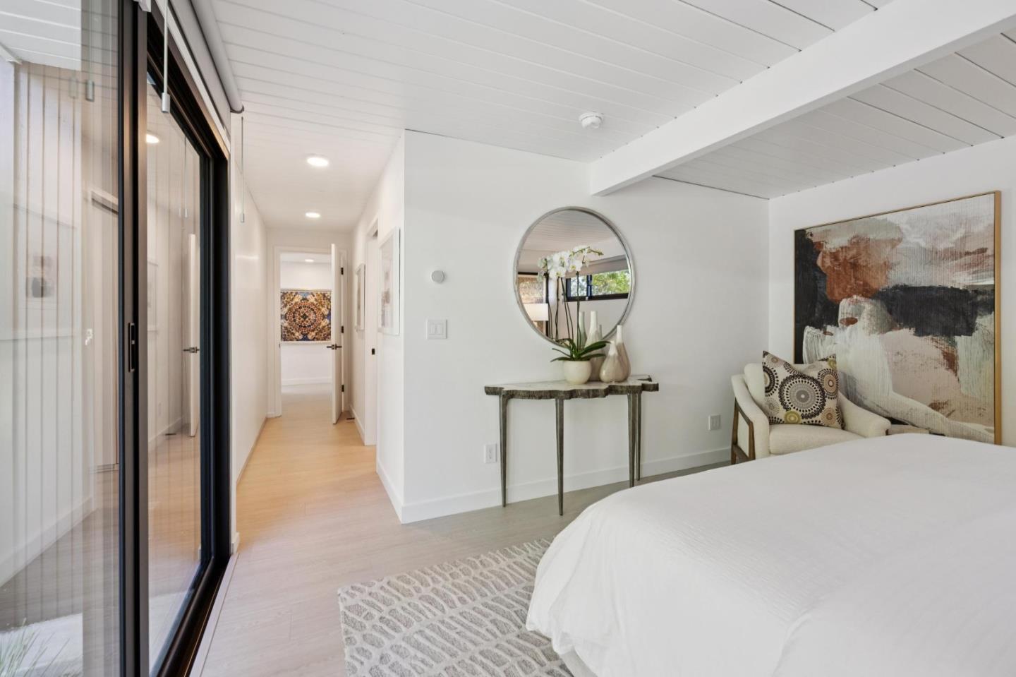 1651 Lexington