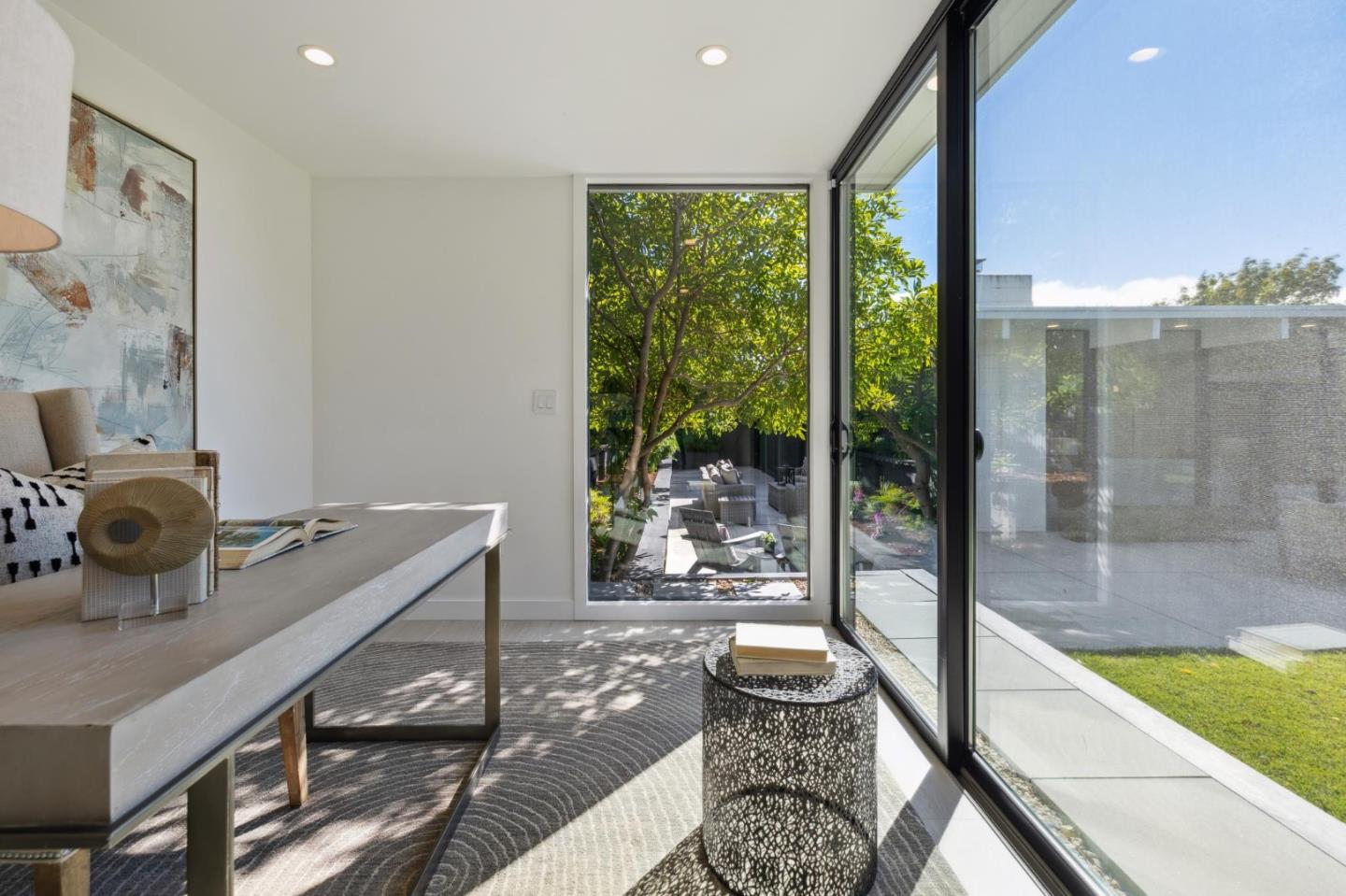 1651 Lexington