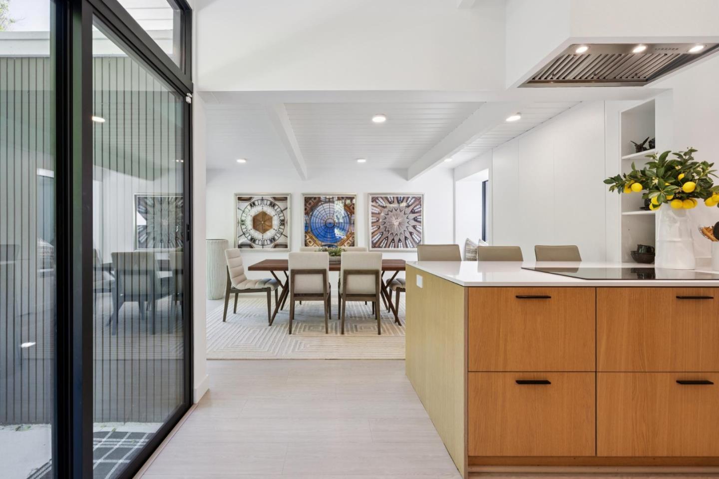 1651 Lexington