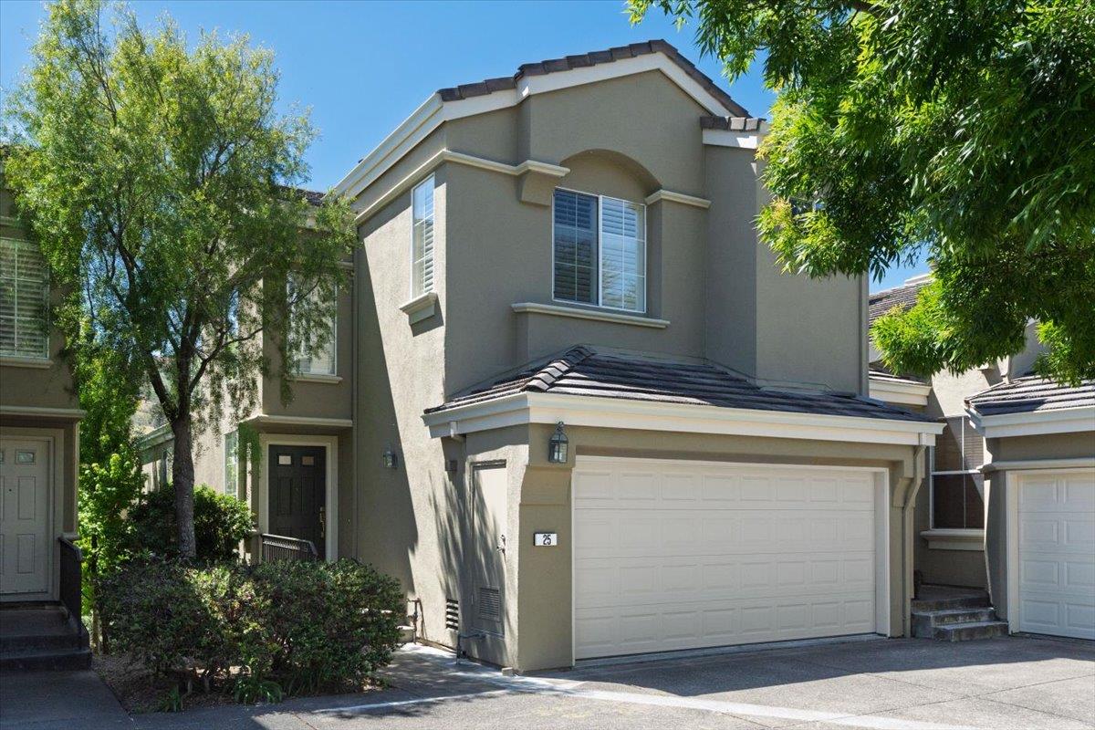 25 Windcrest Lane