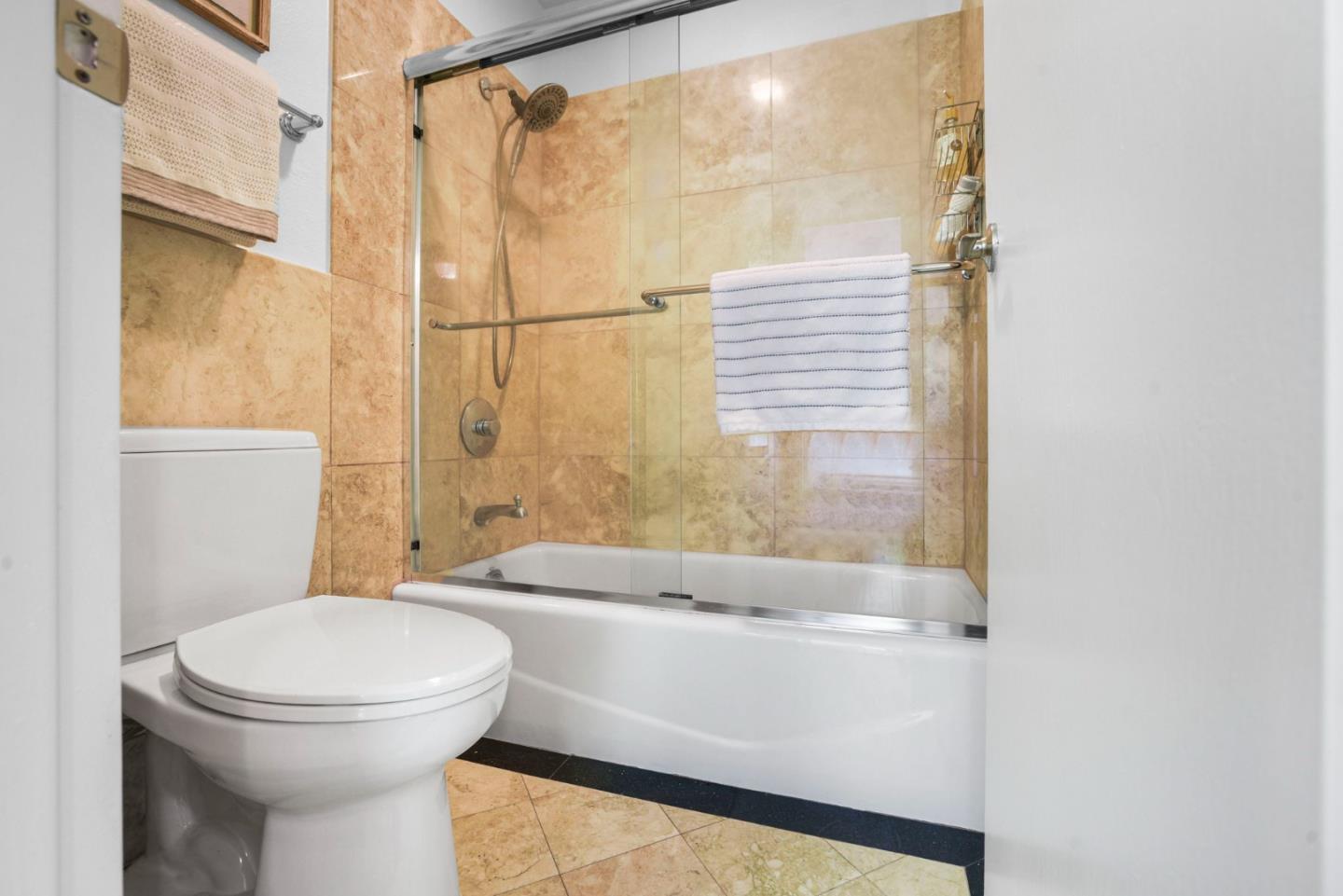 1102 Shelter Creek Lane