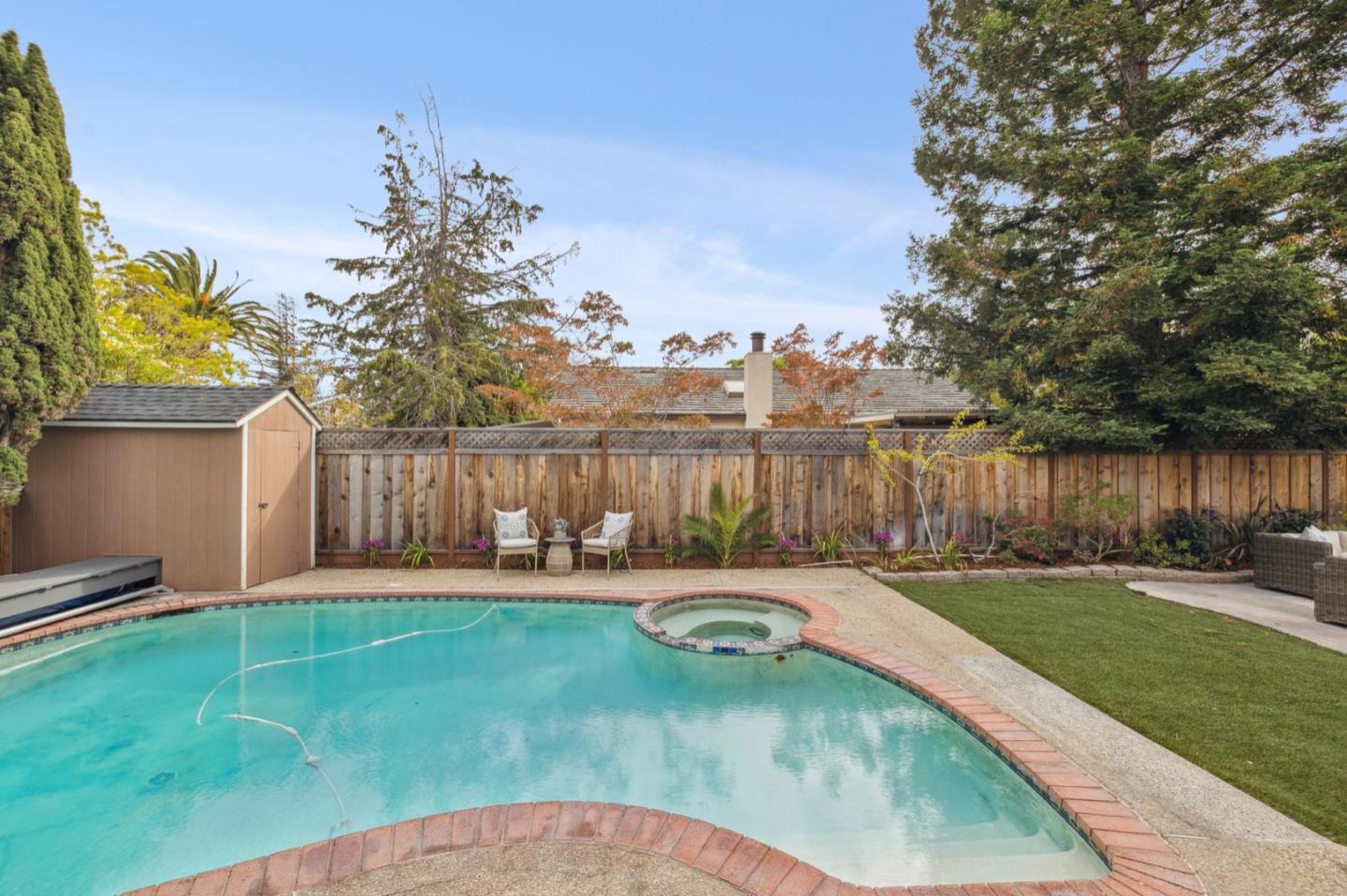 561 Anchor Circle