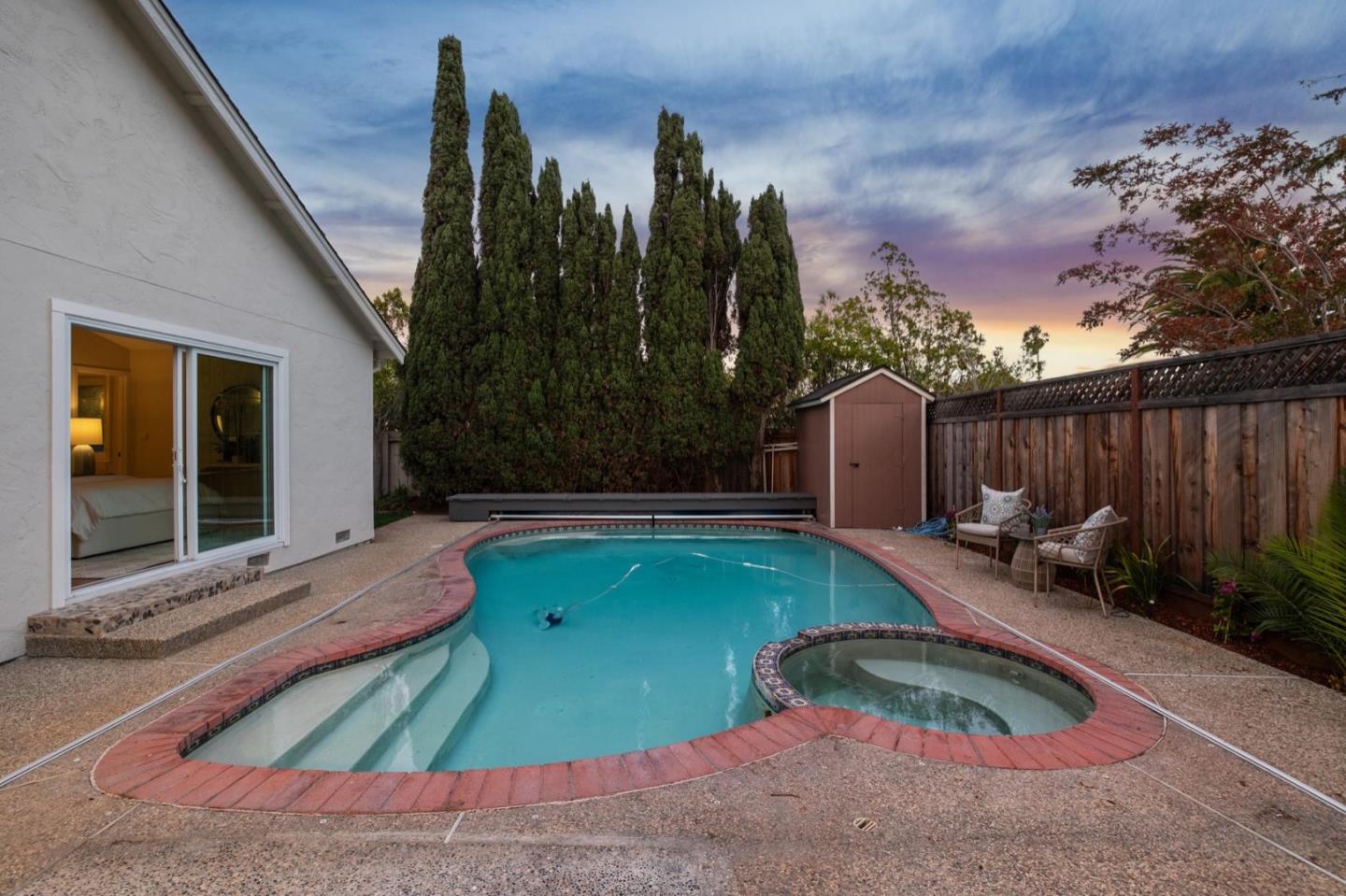 561 Anchor Circle