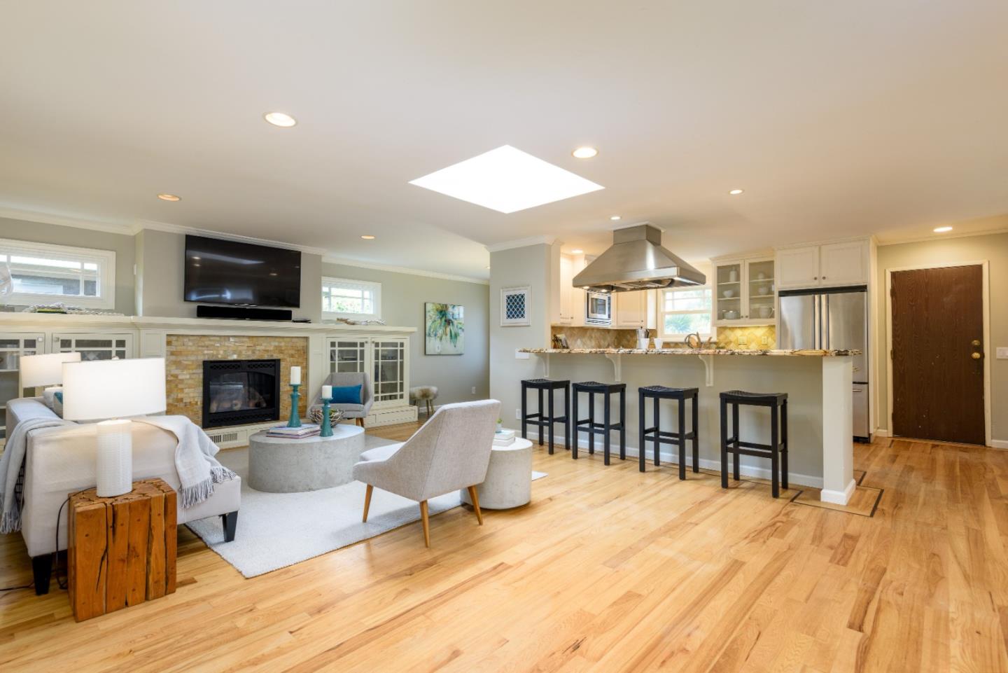 607 Alsace Lorraine Ave