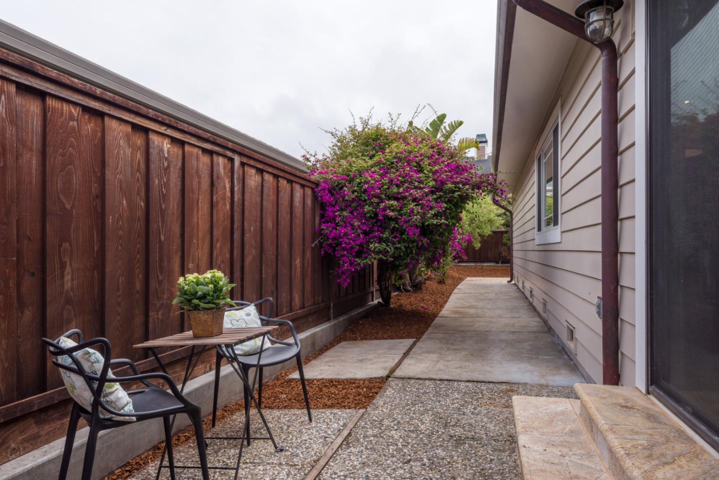 607 Alsace Lorraine Ave