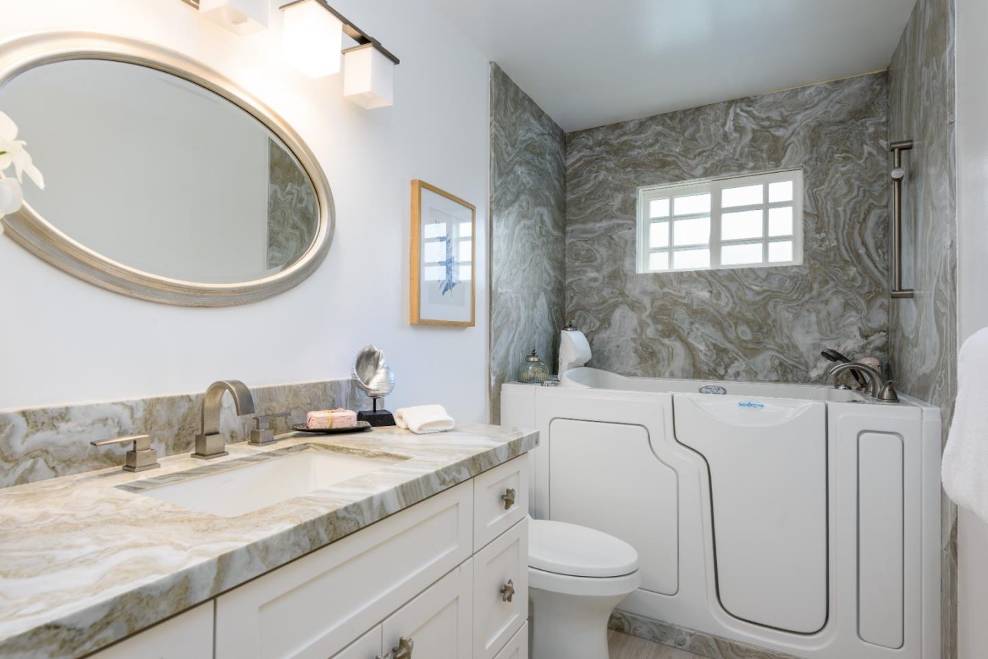 607 Alsace Lorraine Ave