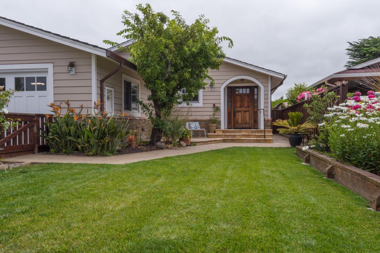 607 Alsace Lorraine Ave