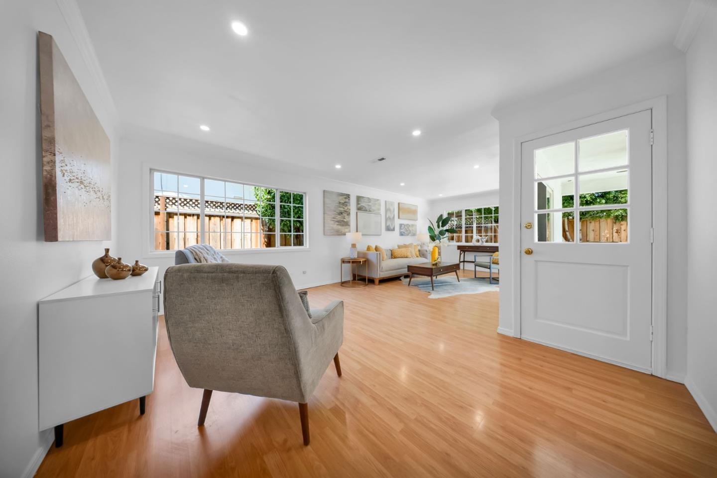 180 Coventry Drive