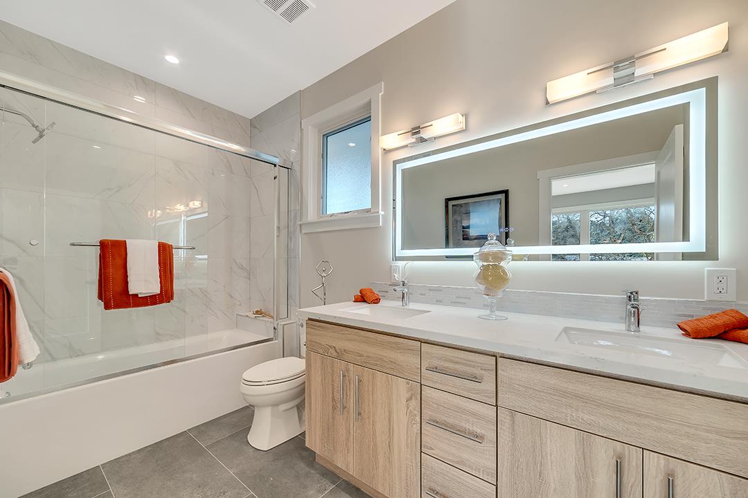 1667 Avenue 301
