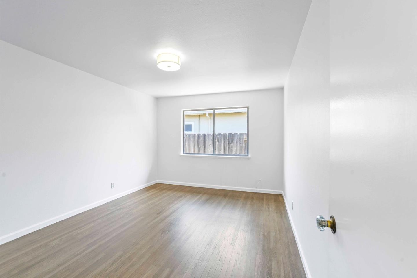 1002 South Delaware Street