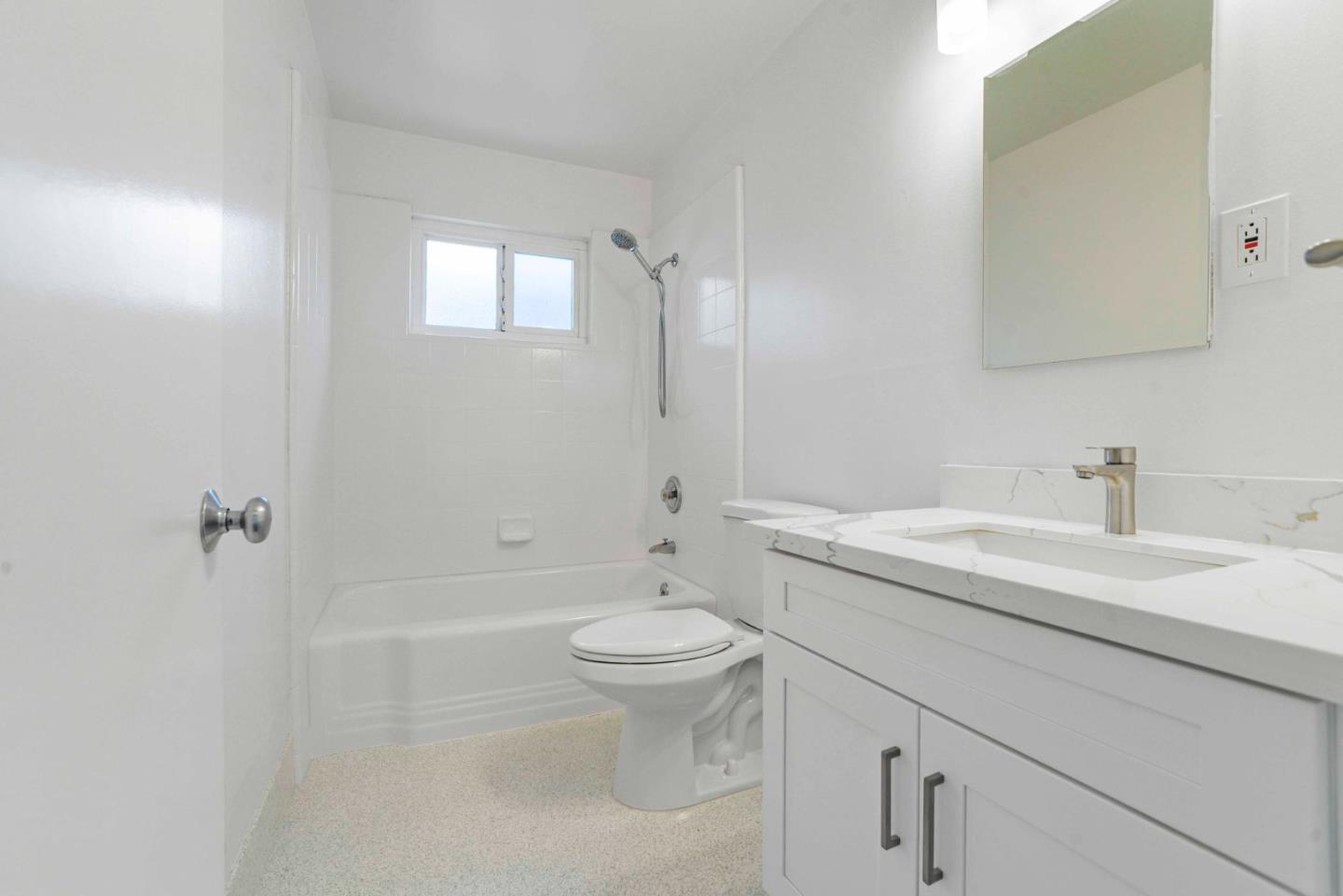 1002 South Delaware Street