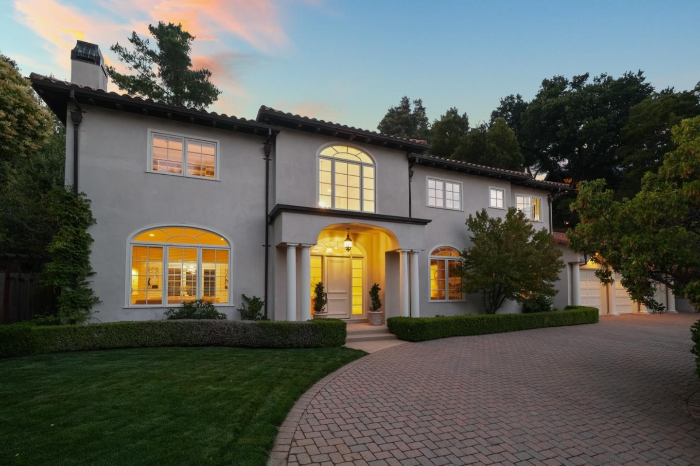 2855 Churchill Drive