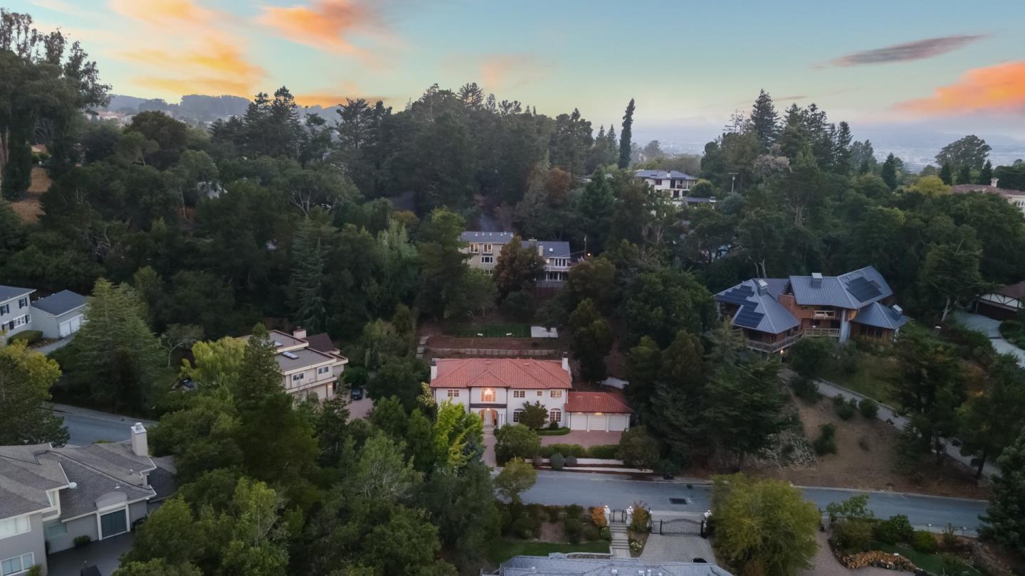 2855 Churchill Drive
