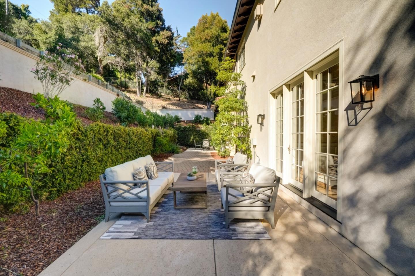 2855 Churchill Drive