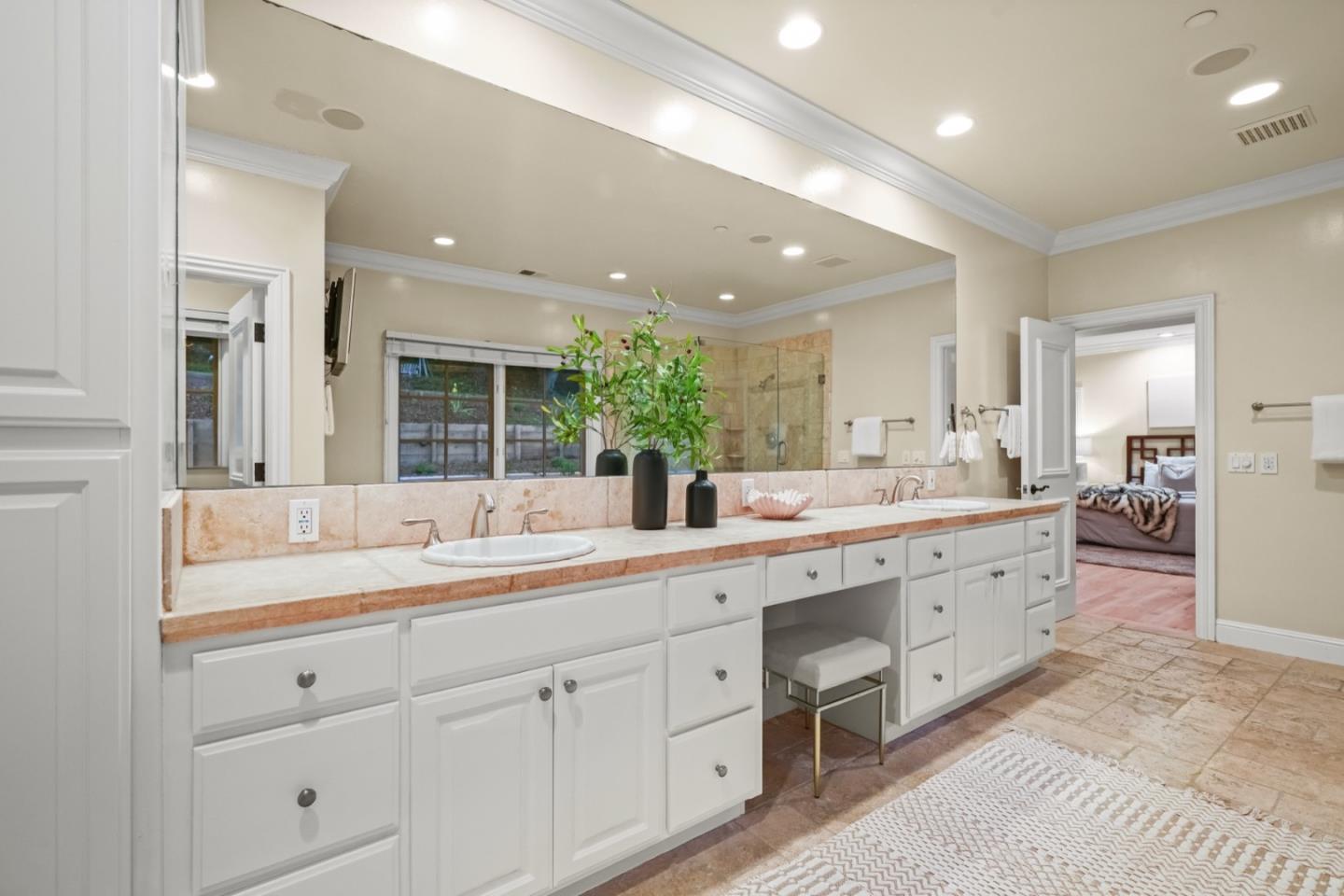 2855 Churchill Drive