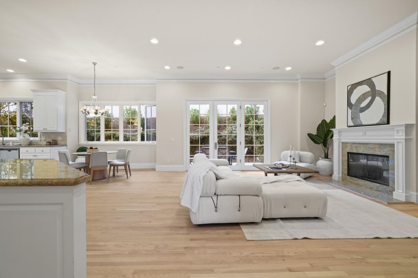 2855 Churchill Drive