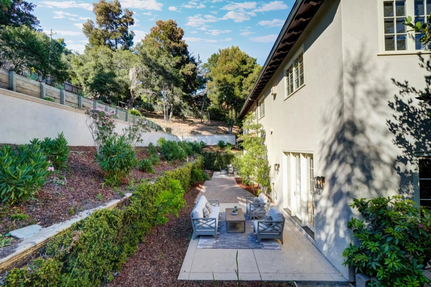 2855 Churchill Drive