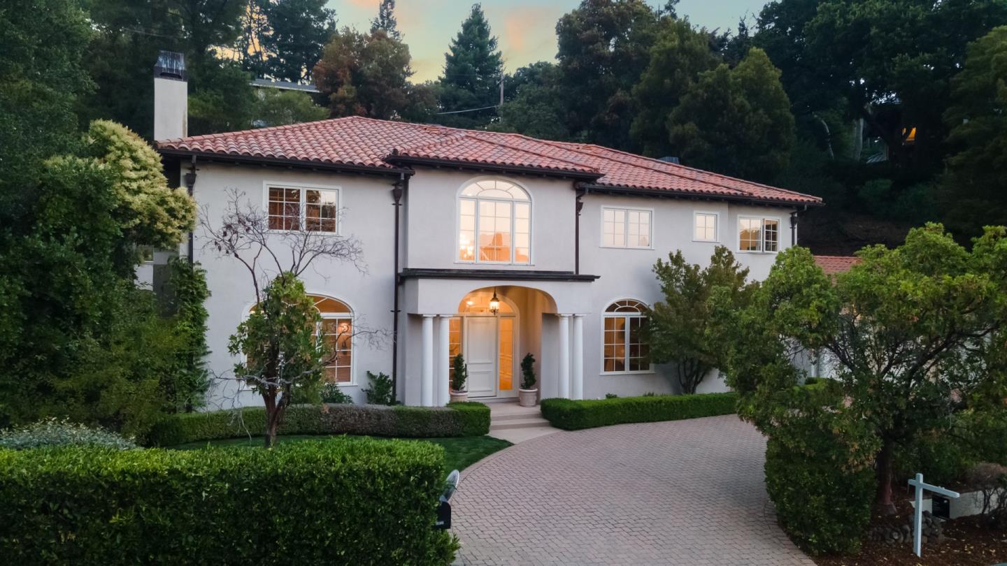 2855 Churchill Drive